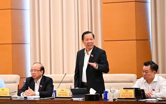 Ủy ban Kinh tế và Tài chính: Ngưỡng chịu thuế với hộ kinh doanh nên từ 2 tỉ đồng
