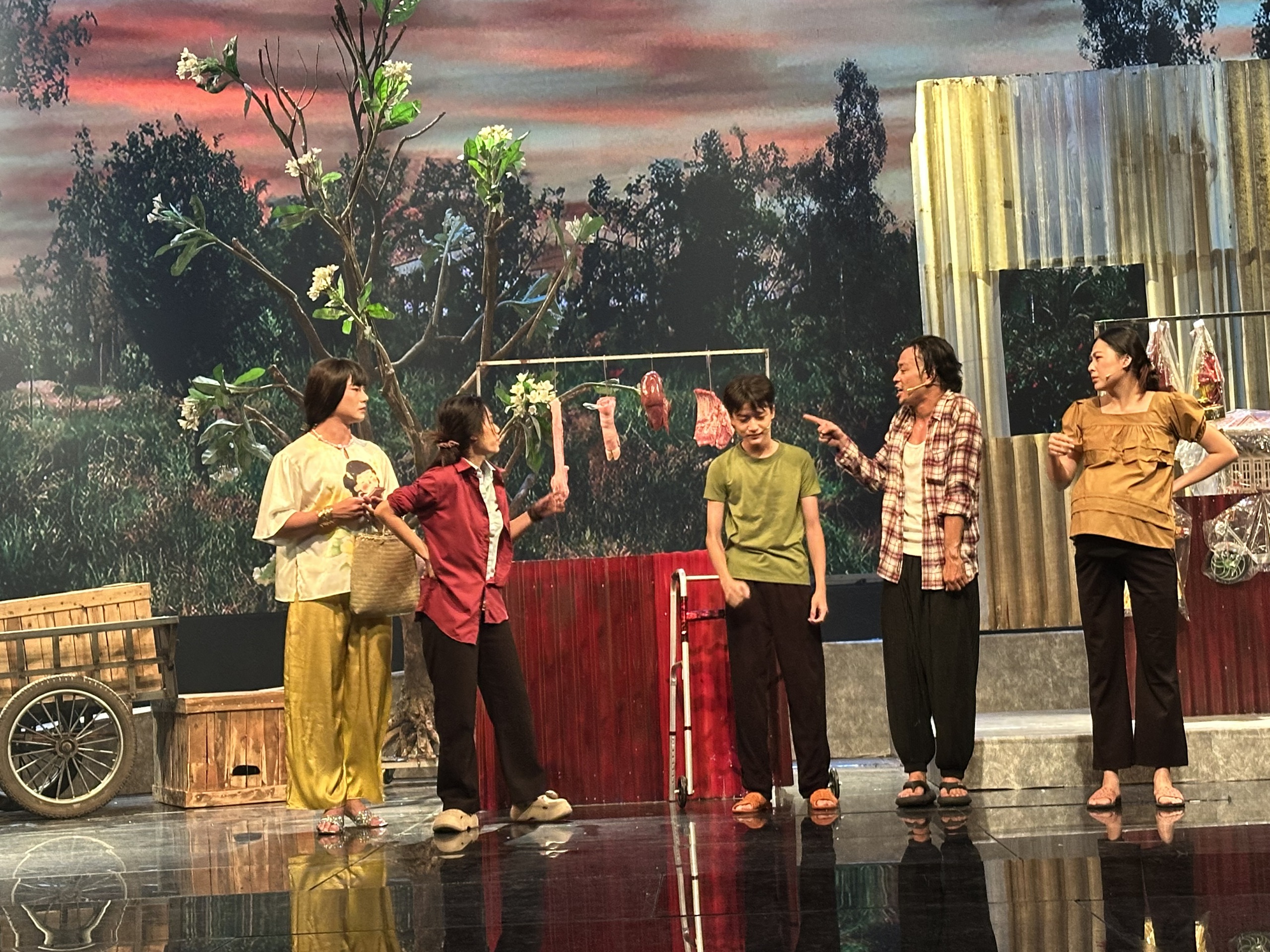AI kh&ocirc;ng c&ograve;n l&agrave; "kh&aacute;ch lạ" - Ảnh 1.