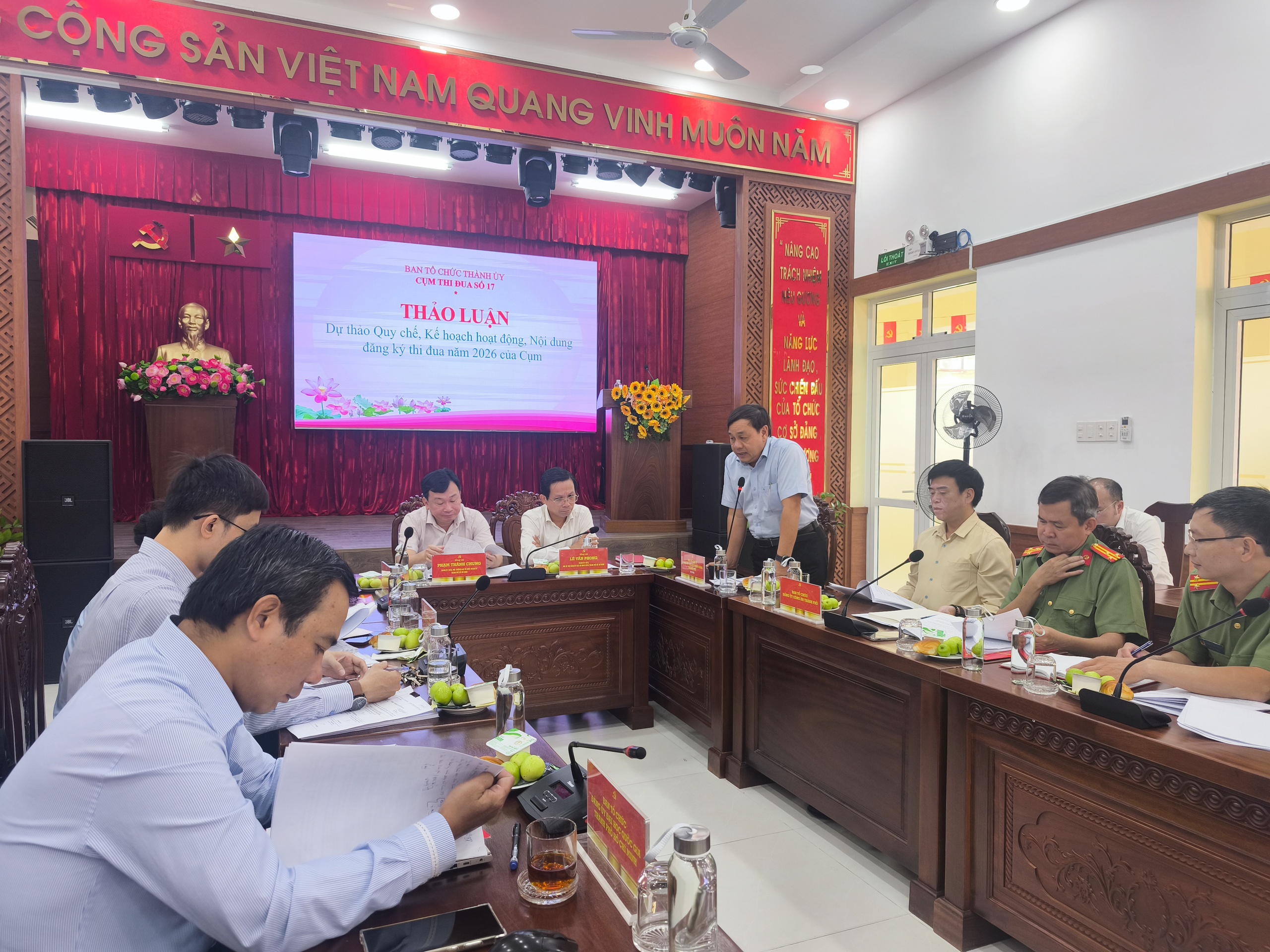 TPHCM: Siết chặt kỷ cương, đổi mới thi đua trong ng&agrave;nh Tổ chức X&acirc;y dựng Đảng - Ảnh 1.