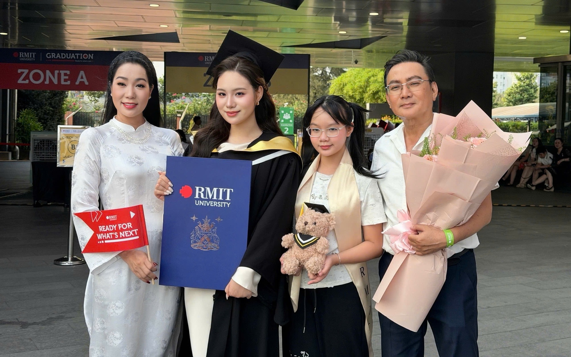 Con gái ưu việt của NSND Trịnh Kim Chi