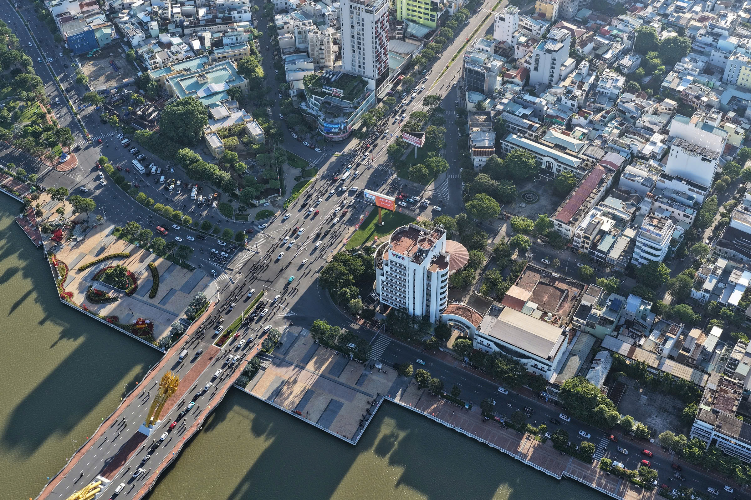 THACO đầu tư Đ&agrave; Nẵng với dự &aacute;n đường sắt đ&ocirc; thị 265 . 000 Tỉ kết nối s&acirc;n bay - Ảnh 1.