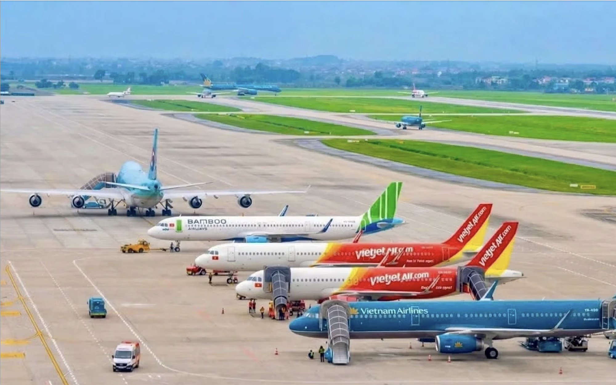 Đề xuất sân bay, quản lý bay giảm giá, hỗ trợ hãng hàng không