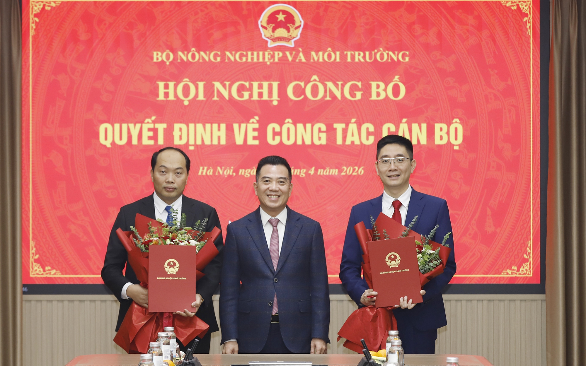 Chủ tịch xã 37 tuổi làm Thư ký Bộ trưởng Bộ Nông nghiệp và Môi trường
