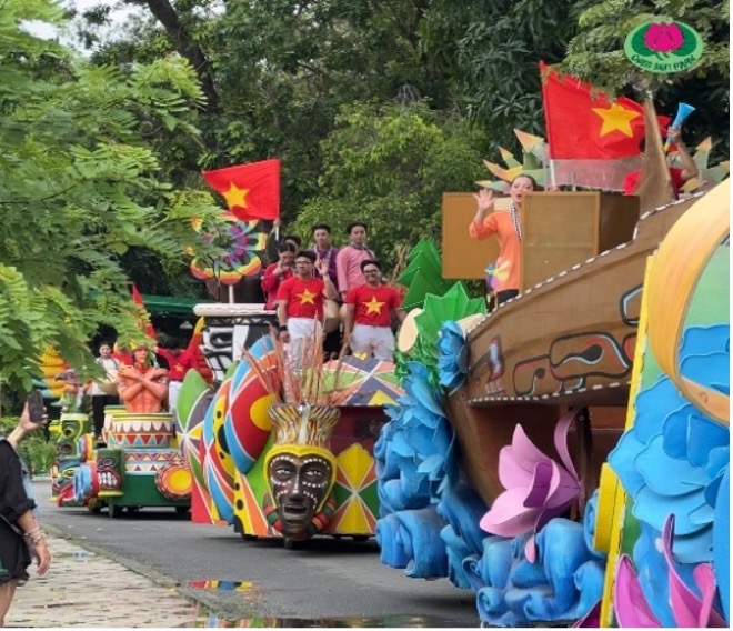 C&ocirc;ng vi&ecirc;n văn h&oacute;a Đầm Sen đối mặt cạnh tranh từ trung t&acirc;m thương mại lớn năm 2026 - Ảnh 2.