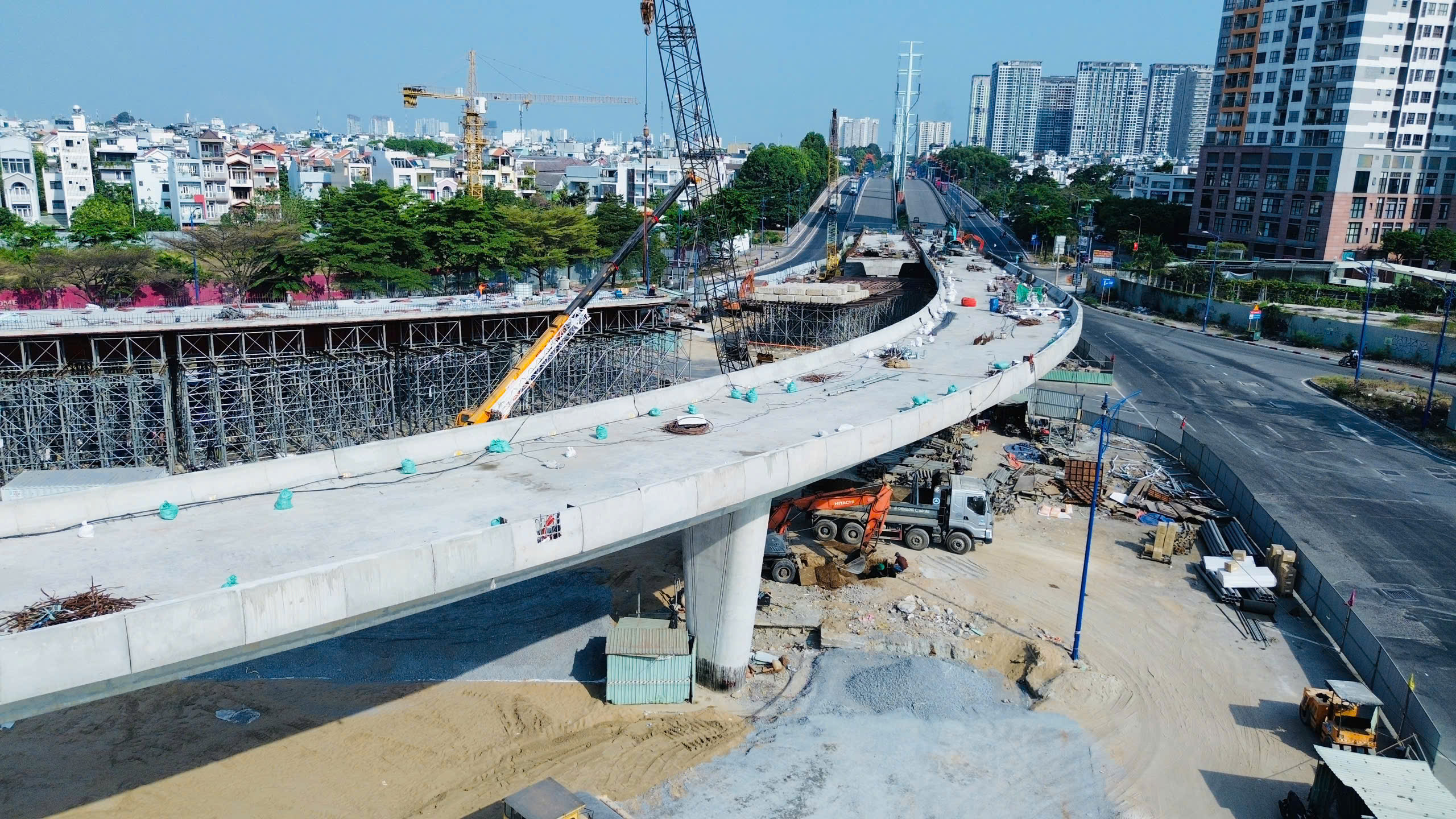 Hạng mục lớn thứ 4 n&uacute;t giao An Ph&uacute; về đ&iacute;ch dịp 30-4 - Ảnh 3.