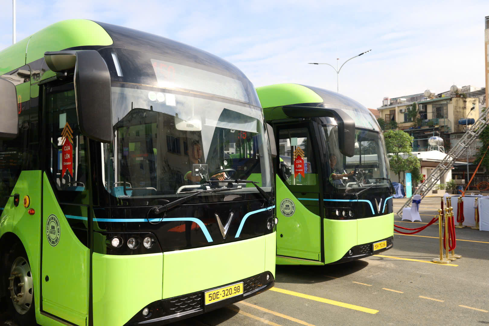 LẮNG NGHE NGƯỜI D&Acirc;N HIẾN KẾ: Xe bu&yacute;t miễn ph&iacute;: L&agrave;m sao cạnh tranh với xe c&aacute; nh&acirc;n? - Ảnh 1.