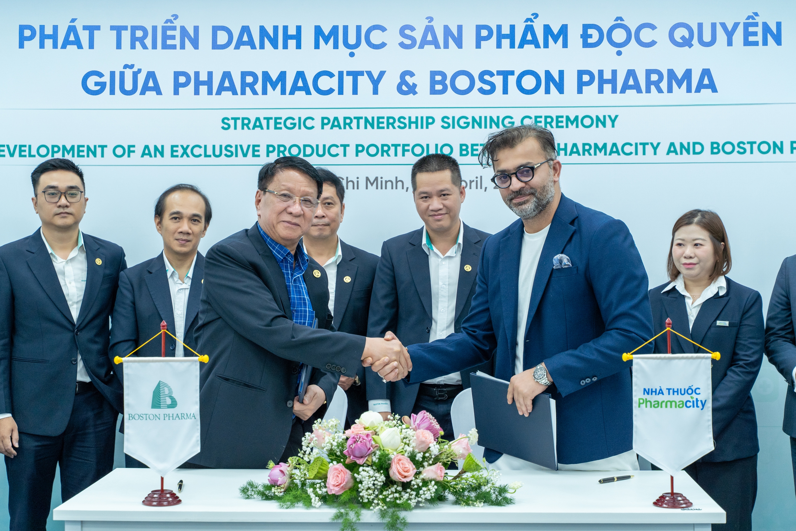 Pharmacity v&agrave; Boston Pharma hợp t&aacute;c đưa dược phẩm chuẩn EU-GMP đến người ti&ecirc;u d&ugrave;ng với gi&aacute; hợp l&yacute; - Ảnh 1.