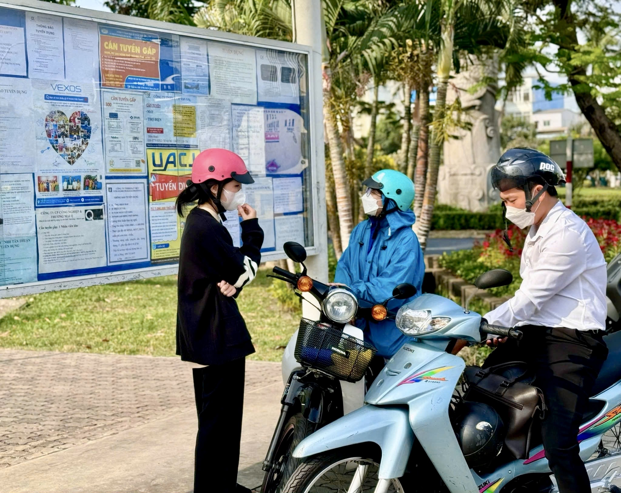 Lao động thời vụ đối mặt rủi ro - Ảnh 1.