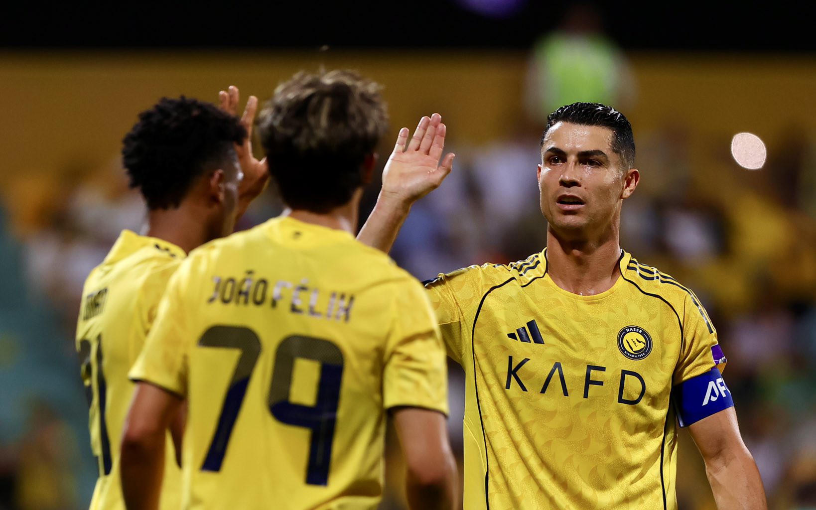 Ronaldo chỉ trích cầu thủ Saudi Pro League khi giúp Al-Nassr thắng lợi - Ảnh 2.