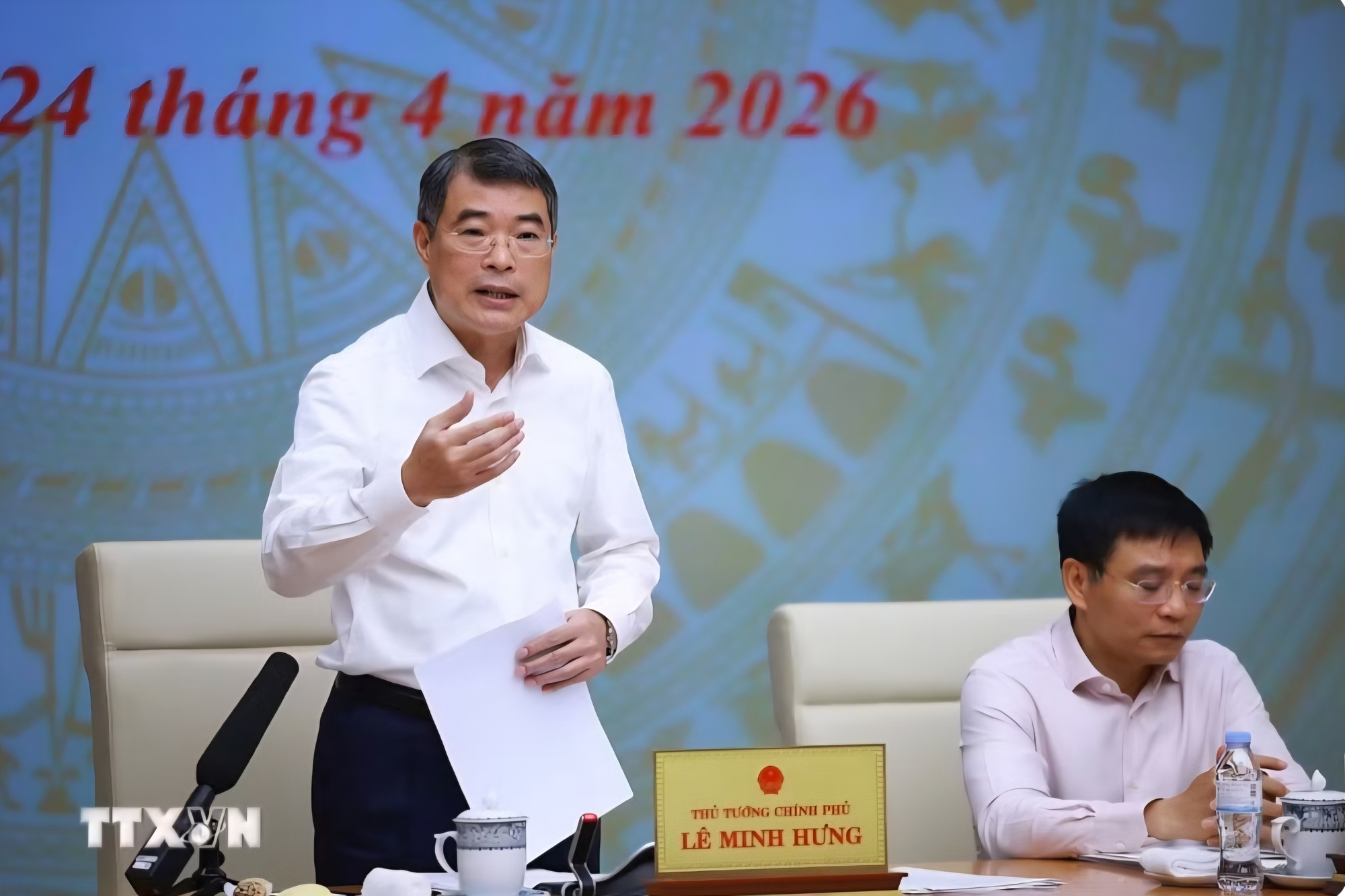 Thủ tướng nghi&ecirc;m khắc ph&ecirc; b&igrave;nh 28 bộ, cơ quan v&agrave; 18 địa phương giải ng&acirc;n chậm - Ảnh 1.