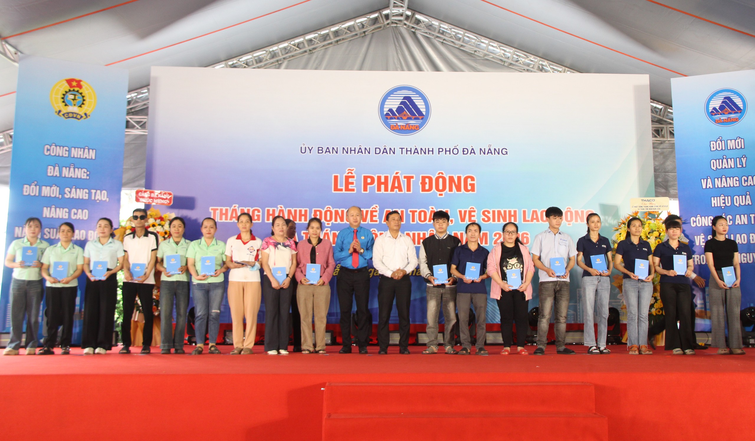 Lãnh đạo Đà Nẵng: “Yêu cầu doanh nghiệp không đặt lợi nhuận trên tính mạng lao động” - Ảnh 5.