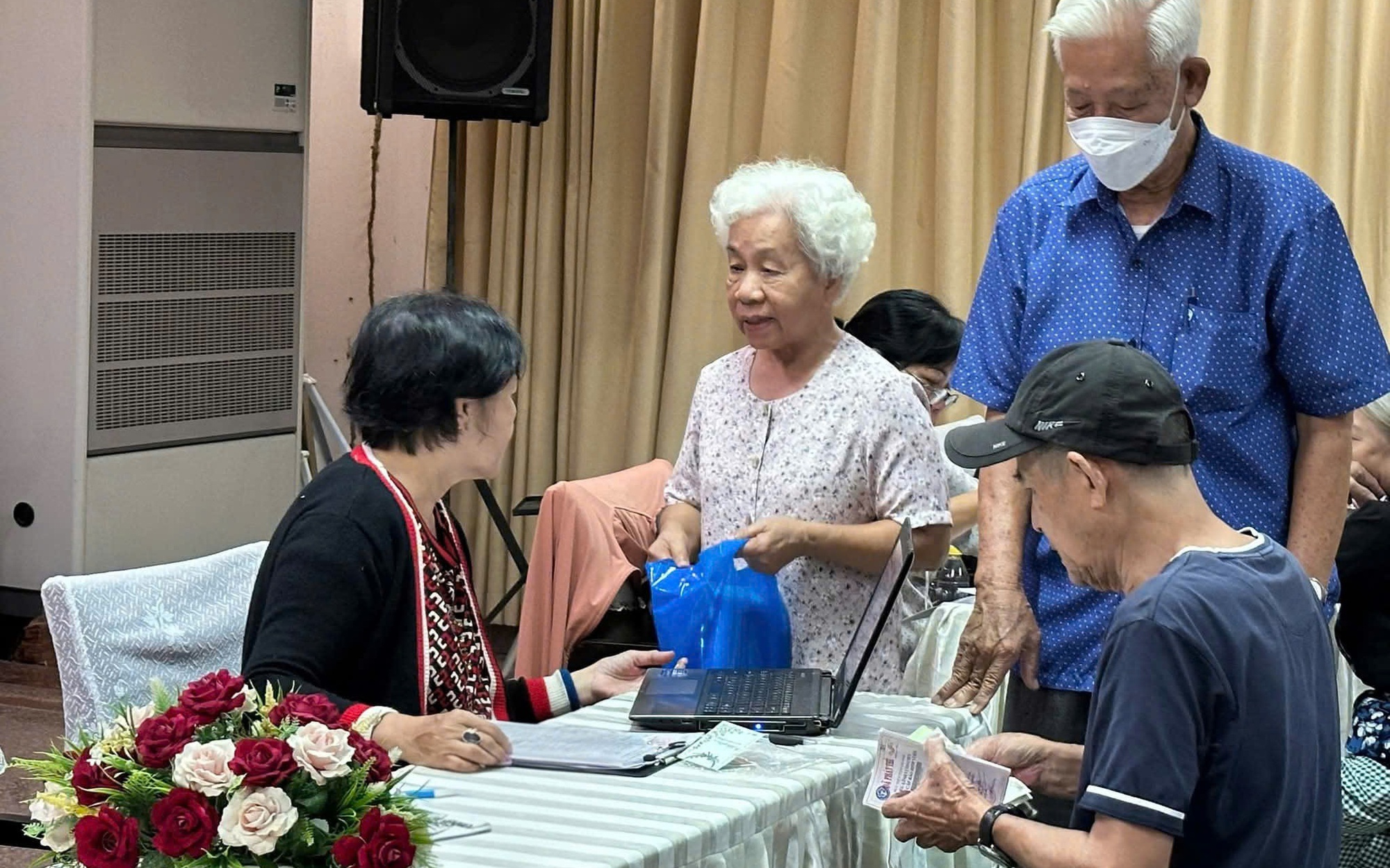 Cần chính sách hỗ trợ người có lương hưu thấp