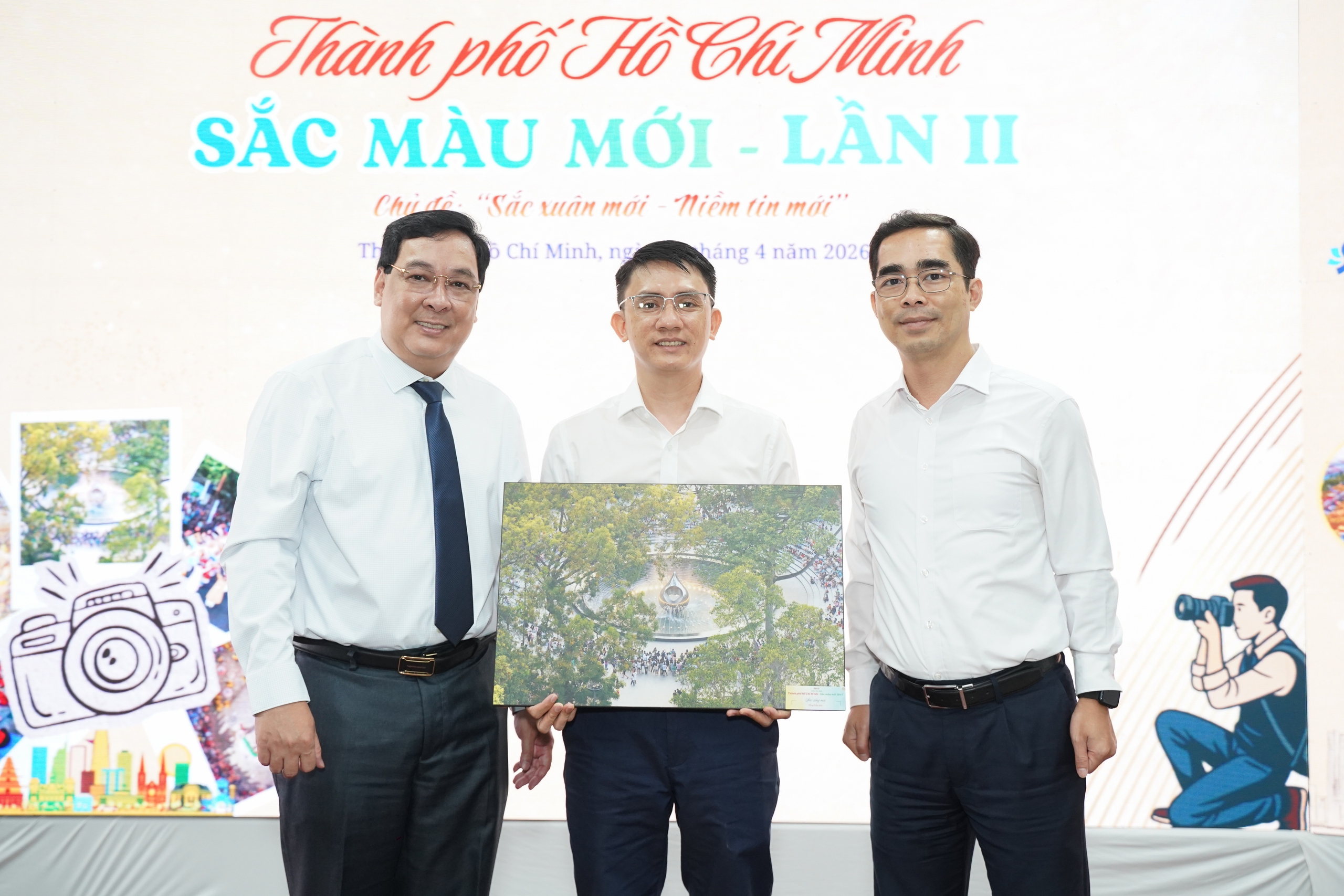 T&aacute;c phẩm Sức sống mới đoạt giải nhất cuộc thi ảnh của b&aacute;o Ph&aacute;p Luật TP HCM  - Ảnh 2.