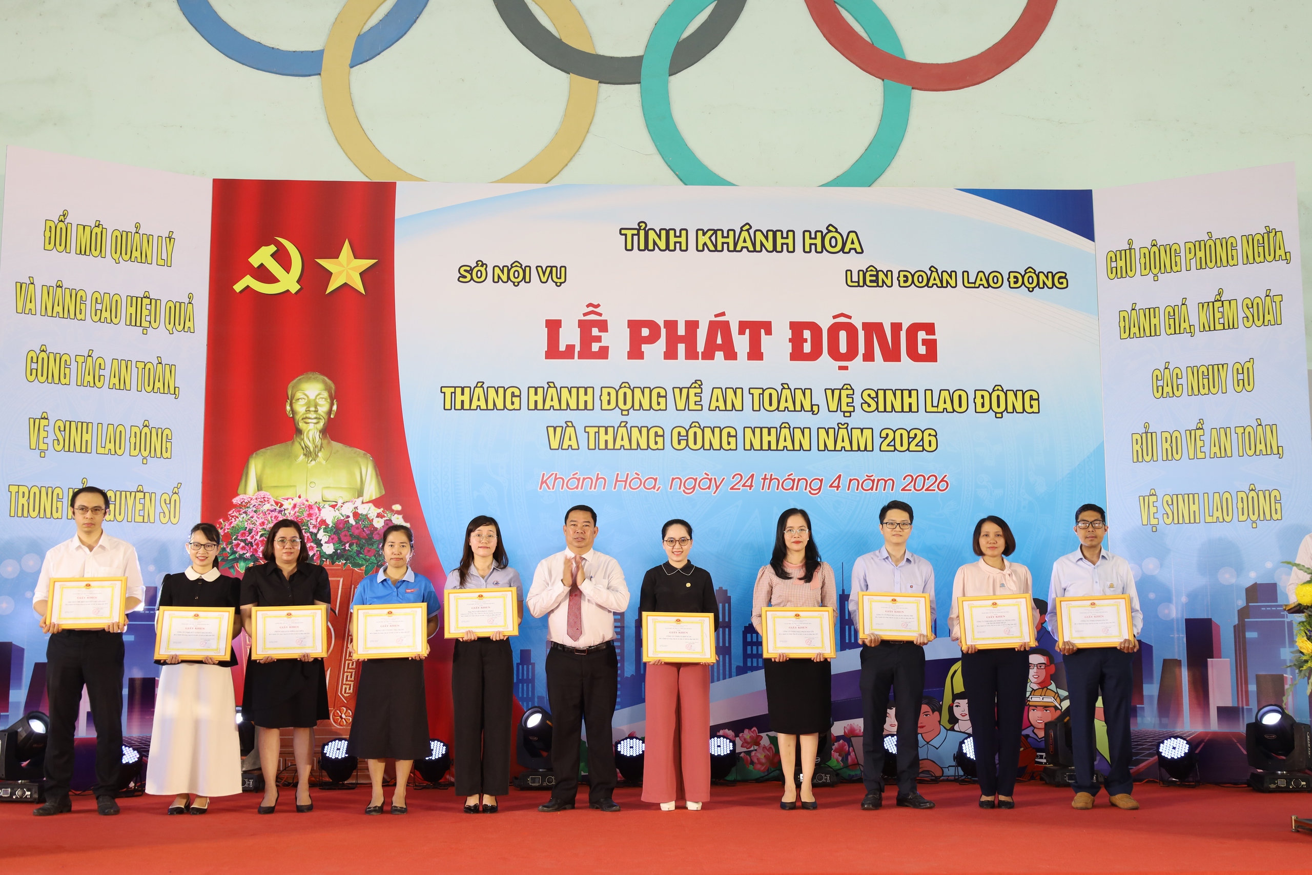 Khánh Hòa phát động tháng hành động về an toàn lao động và tháng công nhân năm 2026 - Ảnh 1.