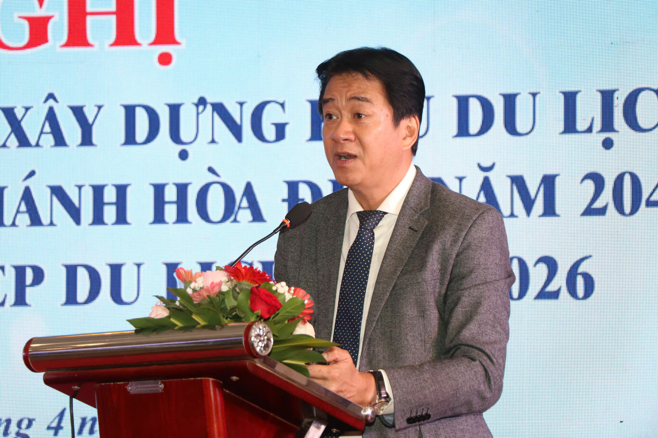 Du lịch Khánh Hòa bứt tốc, hướng mốc 33 triệu lượt khách vào năm 2030 - Ảnh 2.