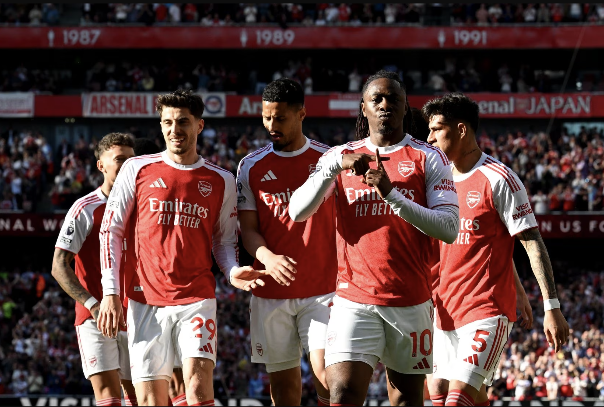 Thắng Newcastle nhọc nhằn, Arsenal tiếp tục nuôi mộng vô địch - Ảnh 2.