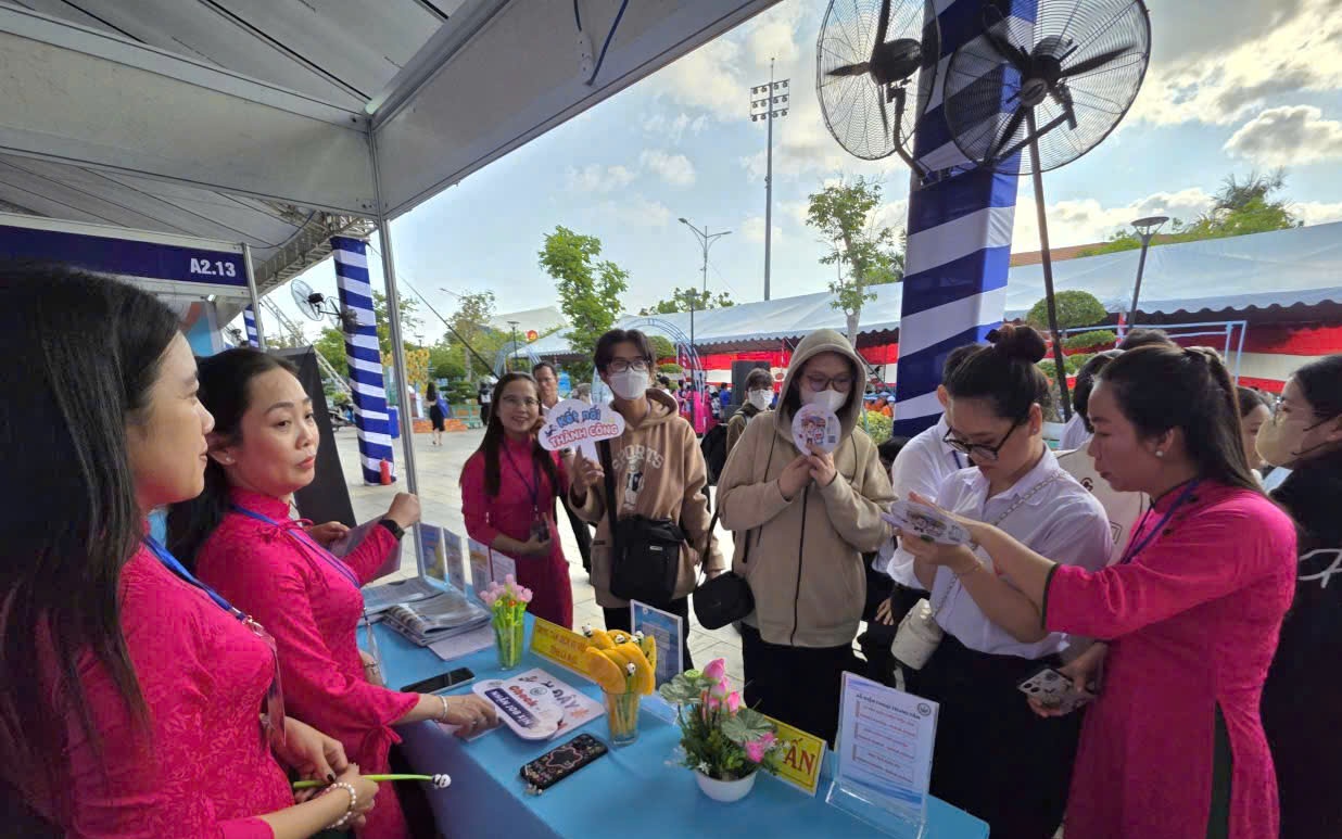 Hơn 13.000 người ở Cà Mau được tiếp cận cơ hội việc làm ổn định