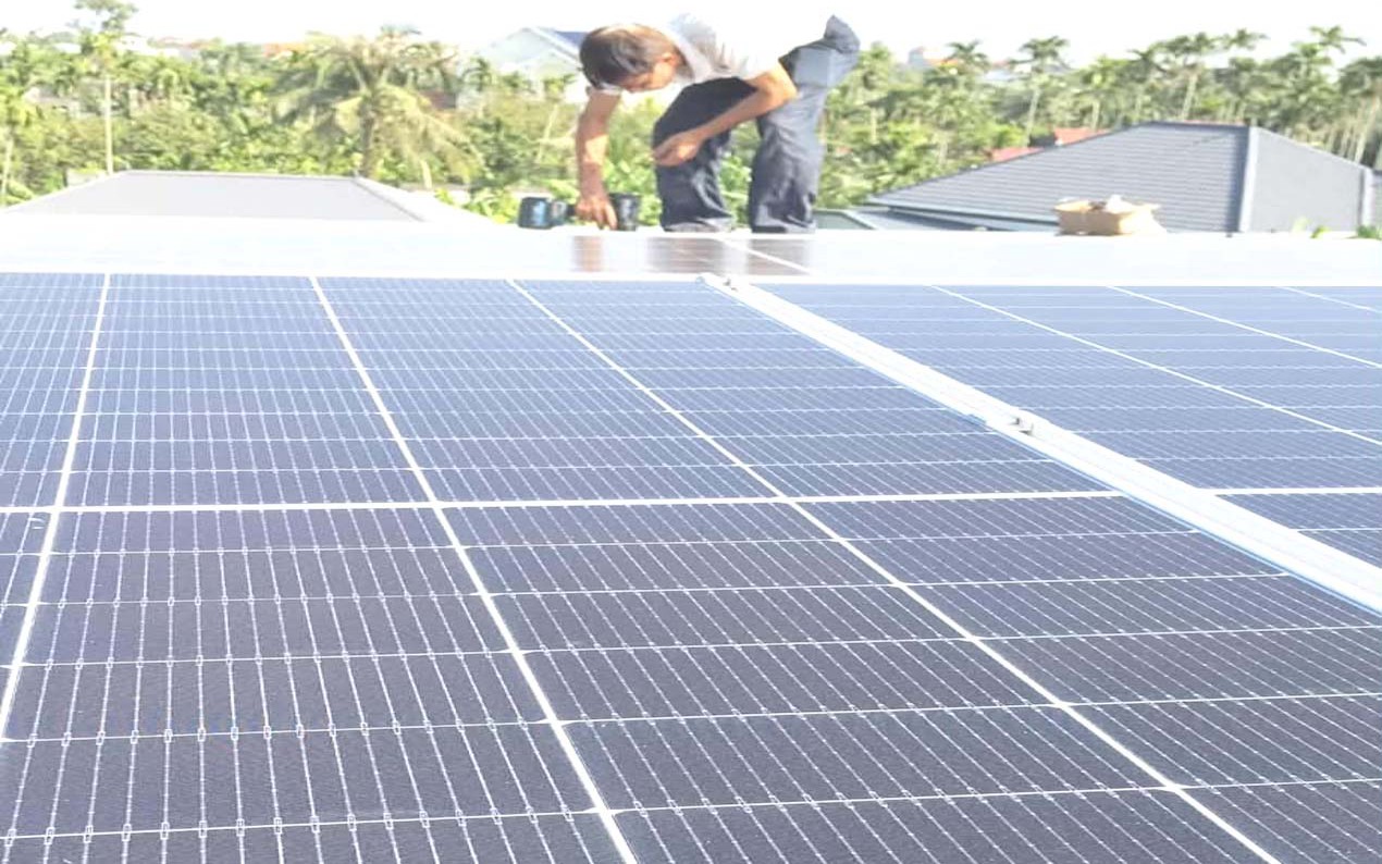 Gỡ rào cản cho điện mặt trời mái nhà tự dùng