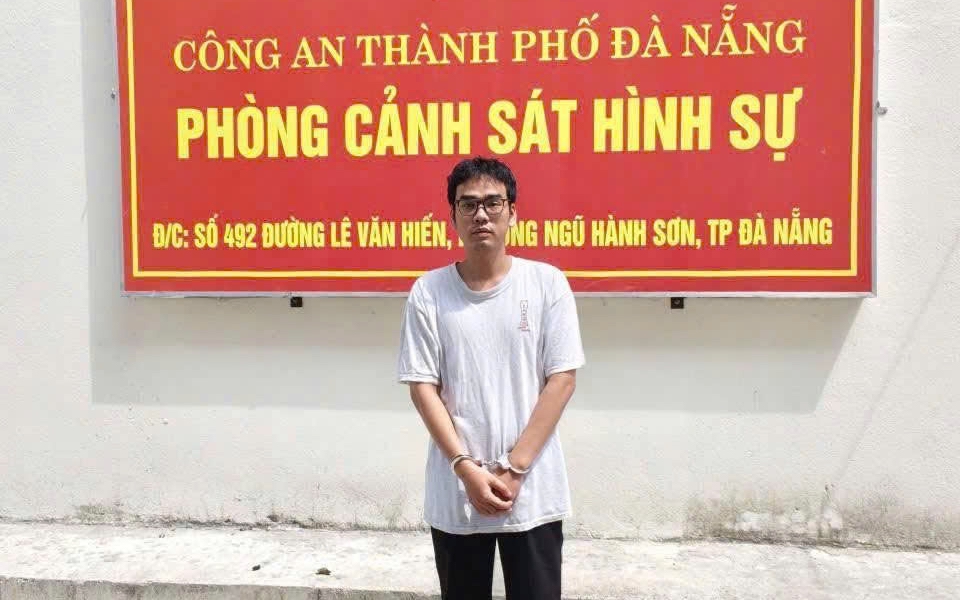 Vụ ép người yêu cũ quan hệ tình dục với 9 người lạ để thu tiền: Người lạ có liên quan?
