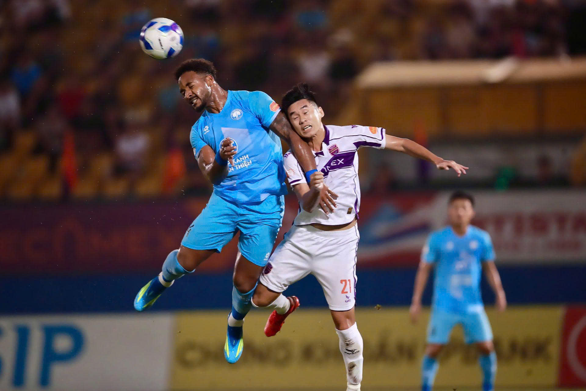 V&ograve;ng 20 V-League: Nam Định trở th&agrave;nh cựu vương, PVF-CAND xuống cuối bảng - Ảnh 2.
