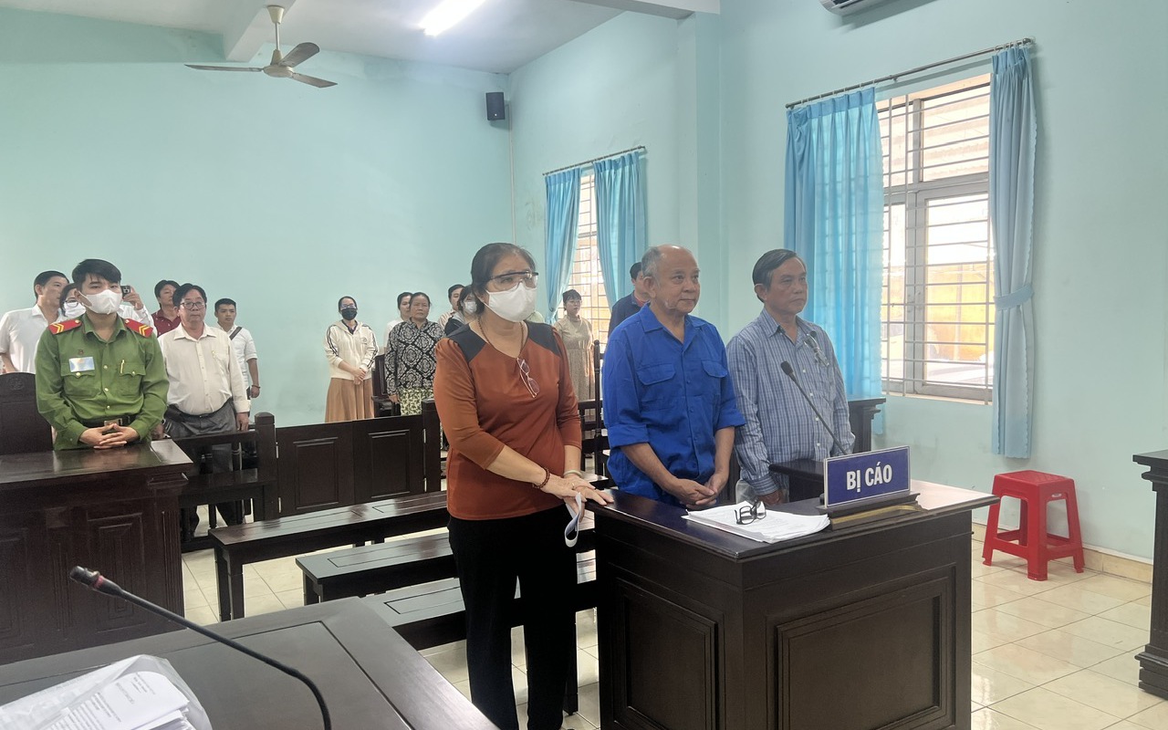 Chủ thương hiệu đậu phộng Tân Tân kháng cáo kêu oan