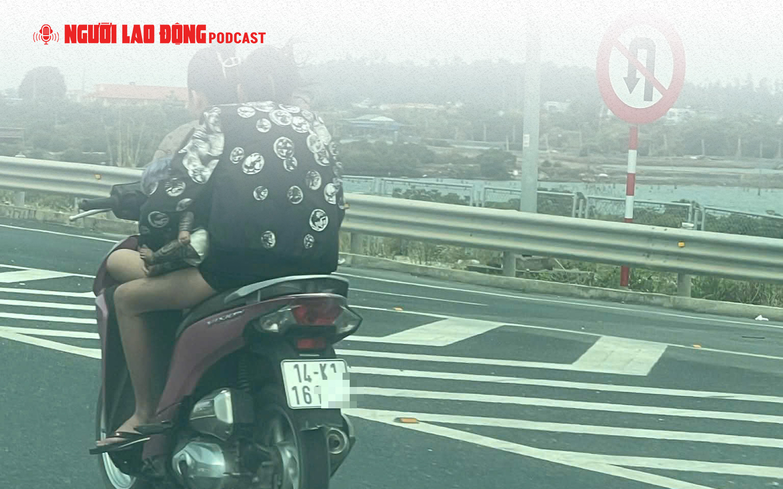 Xử phạt thiếu nữ phóng xe máy ngược chiều ở làn 100 km/giờ trên cao tốc