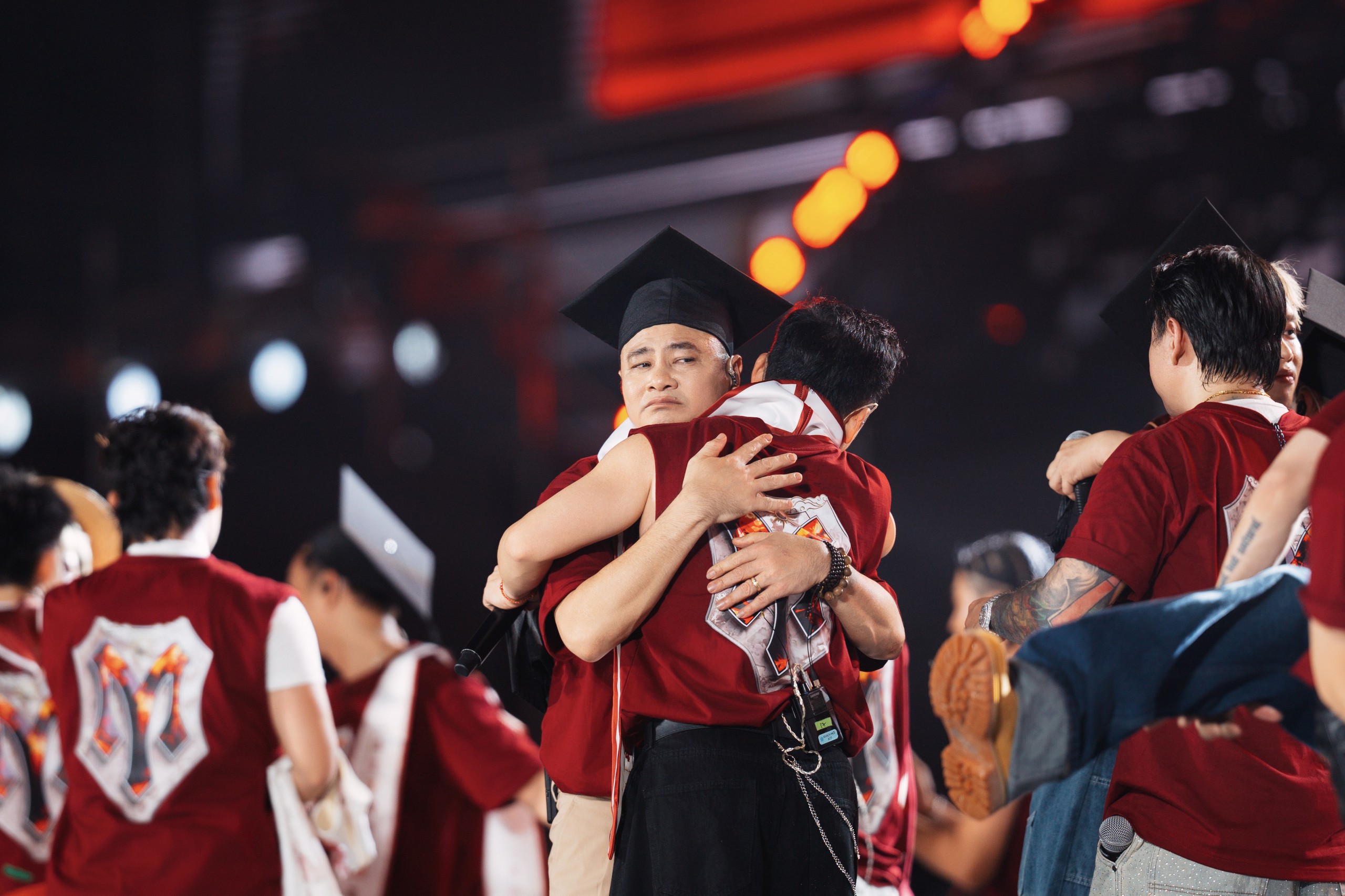 "Gai Home" concert: Kh&eacute;p lại h&agrave;nh tr&igrave;nh rực rỡ của Anh trai vượt ng&agrave;n ch&ocirc;ng gai 2024  - Ảnh 35.