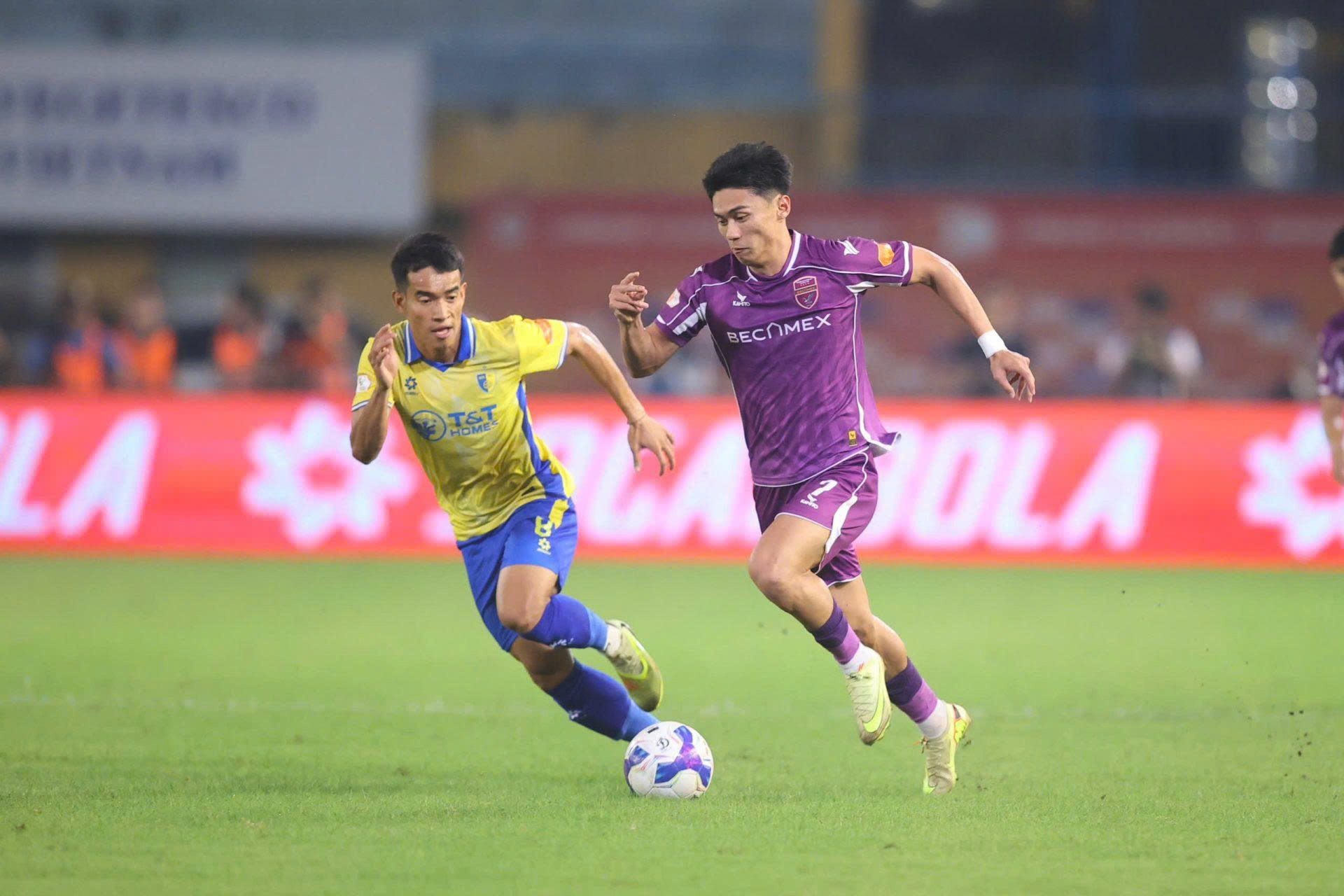 V-League 2025-2026: Ch&acirc;n s&uacute;t nội trở lại đường đua - Ảnh 2.