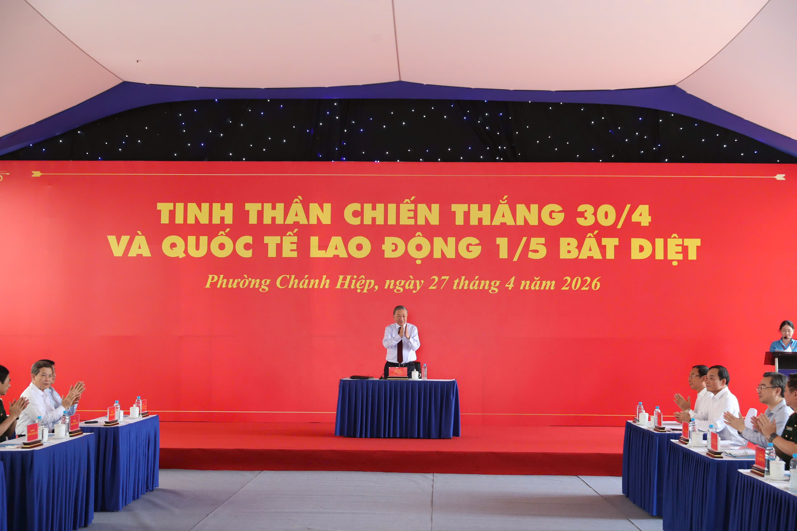 C&ocirc;ng nh&acirc;n mong c&oacute; th&ecirc;m ch&iacute;nh s&aacute;ch hỗ trợ nh&agrave; ở, y tế, đ&agrave;o tạo nghề - Ảnh 1.