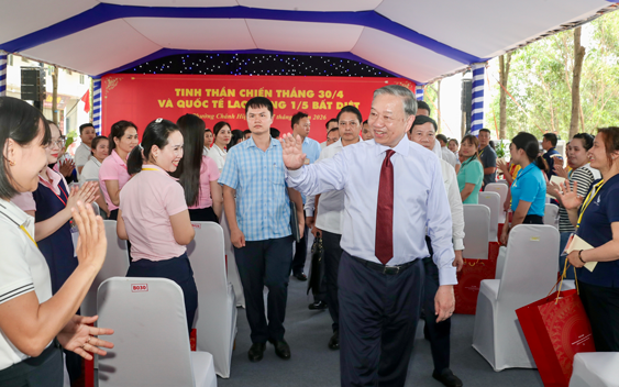 "Chuẩn mực vàng" vì người lao động