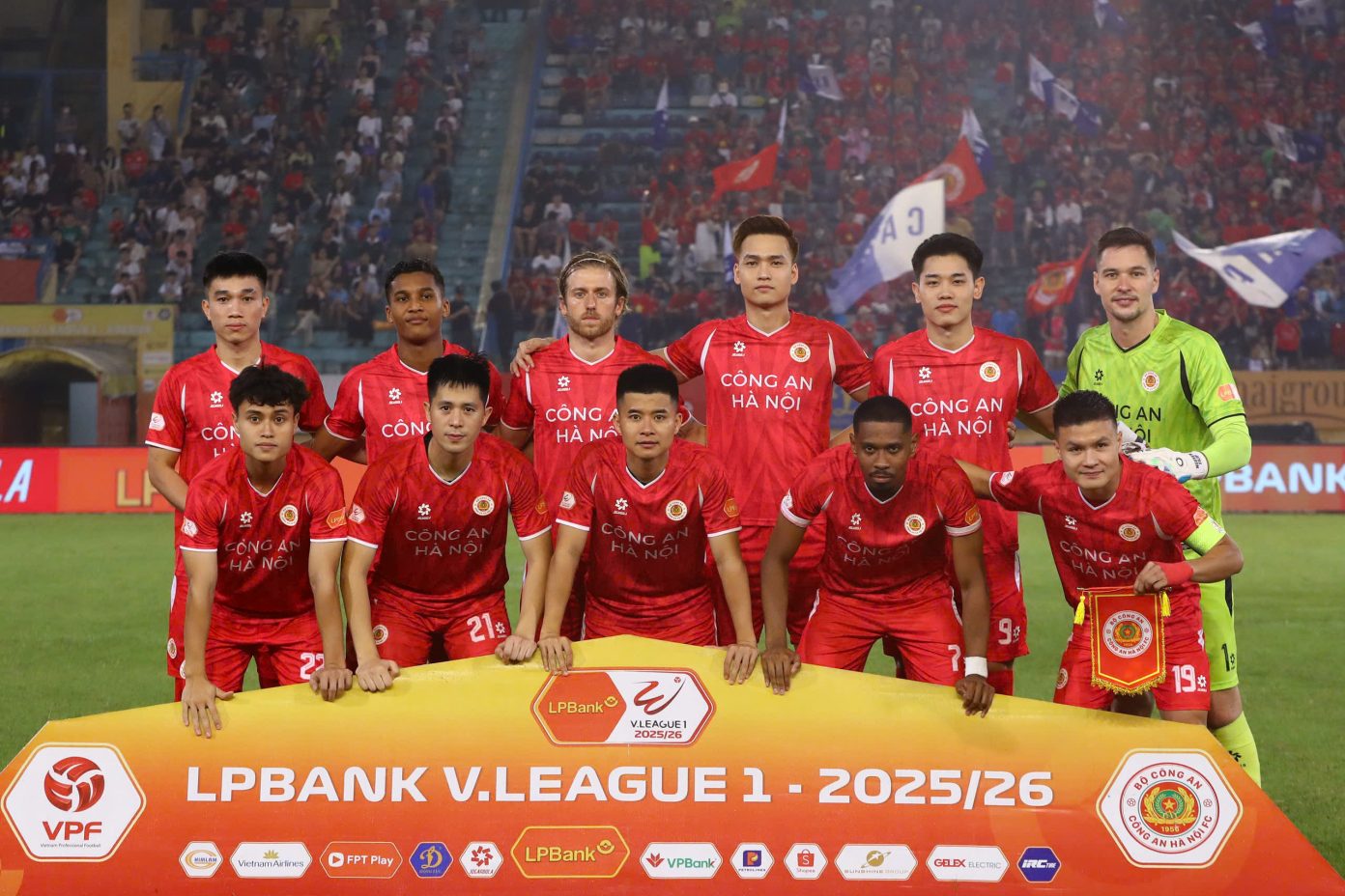 V-League 2025-2026: Hấp dẫn cuộc đua "song mã" về đích - Ảnh 3.