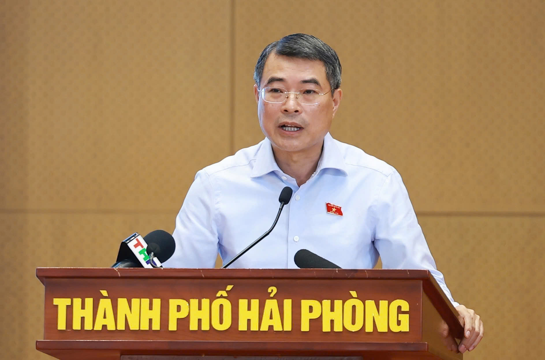Sắp nâng mức chịu thuế hộ kinh doanh lên 1 tỉ đồng/năm - Ảnh 1.