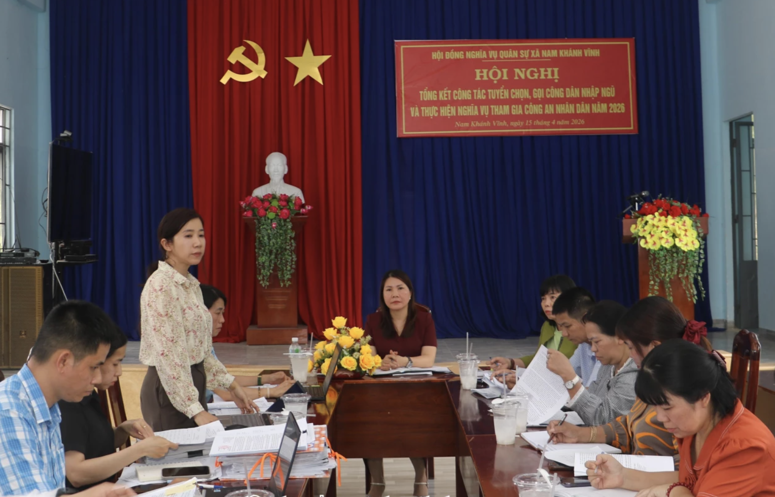 Kh&aacute;nh H&ograve;a: Lắng nghe 7 nh&oacute;m vấn đề từ ch&iacute;nh quyền cấp x&atilde; - Ảnh 2.