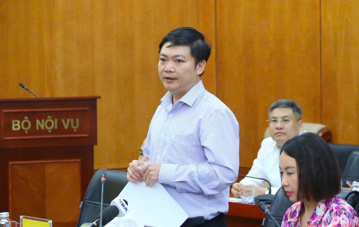 Bộ Nội vụ n&oacute;i về đề xuất tăng lương cơ sở l&ecirc;n 2,53 triệu đồng/th&aacute;ng - Ảnh 1.