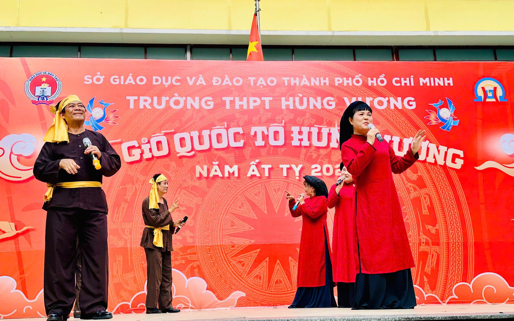 CLB Di sản TP HCM bền bỉ giữ điệu xoan truyền thống