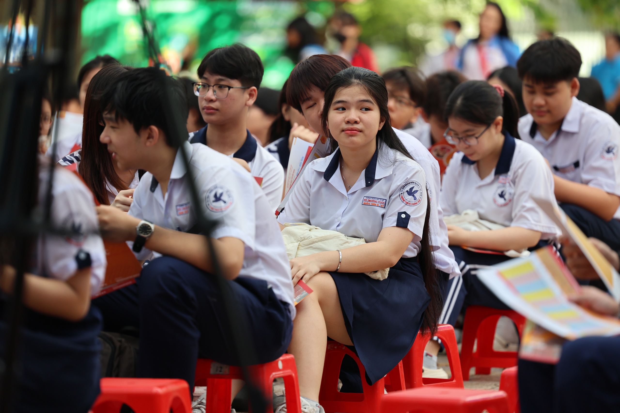 TPHCM có thêm 5 trường THPT tuyển sinh lớp 10, học sinh có thể điều chỉnh nguyện vọng - Ảnh 2.