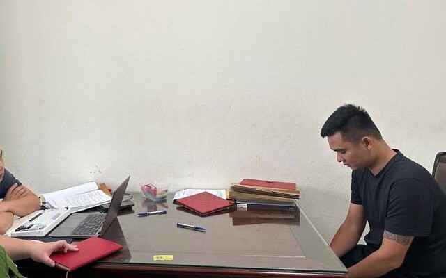 Tài xế điều khiển ô tô bỏ trốn sau khi tông tử vong nữ công nhân môi trường