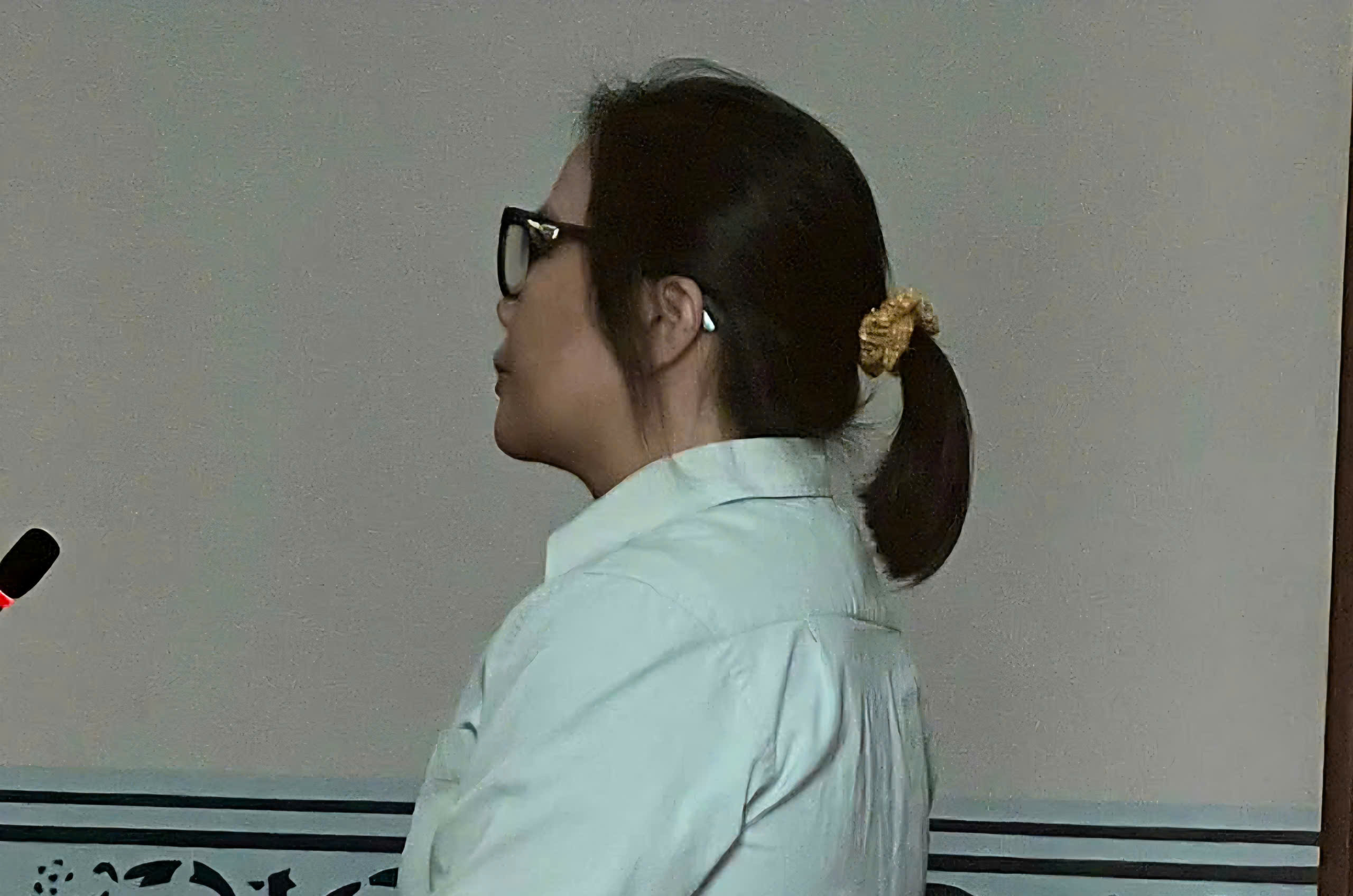 TPHCM: Cựu luật sư bị cáo buộc "mượn danh" thẩm phán để vòi tiền - Ảnh 1.