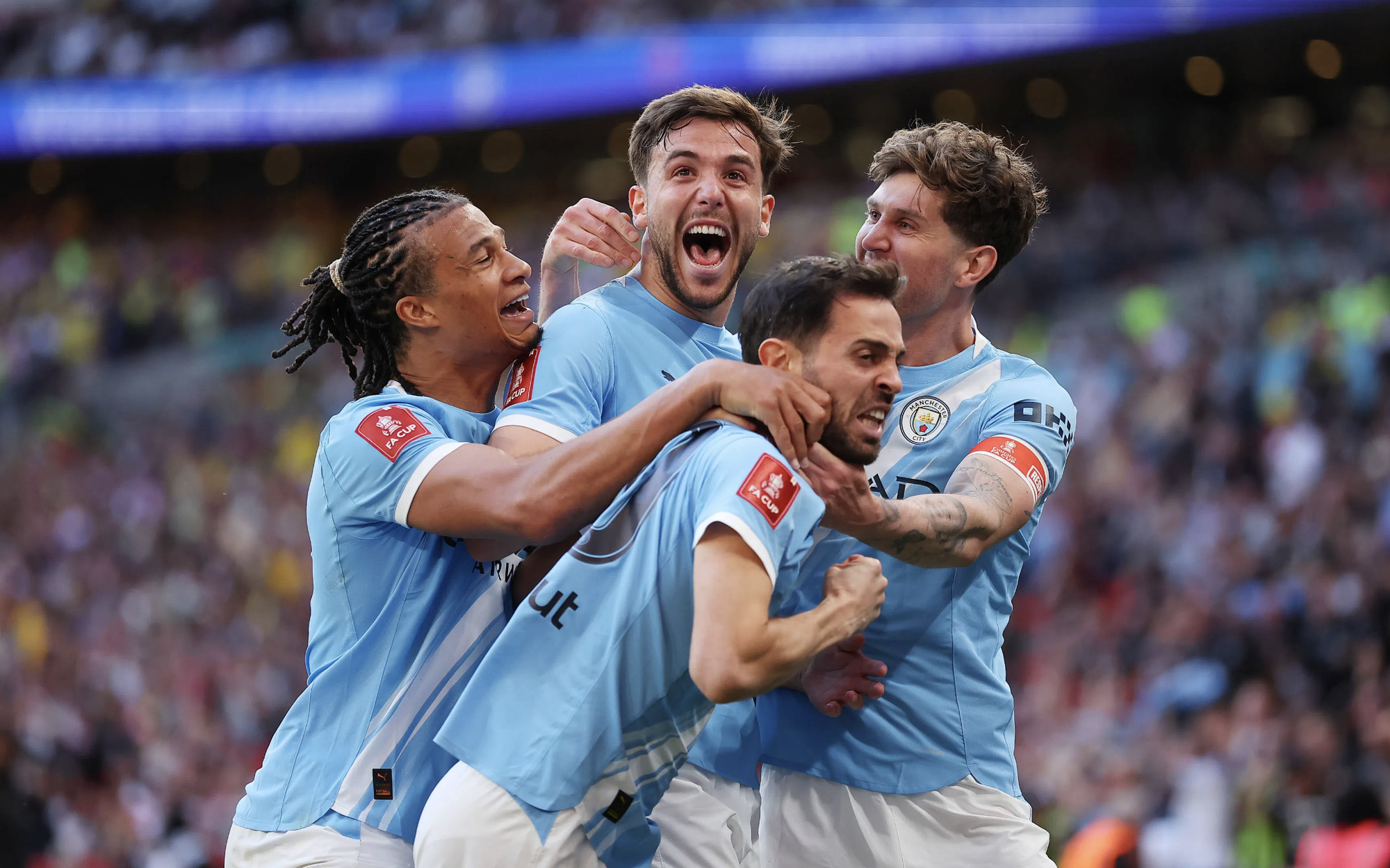 Premier League từ chối ủng hộ, Man City đối mặt lịch đấu nghẹt thở