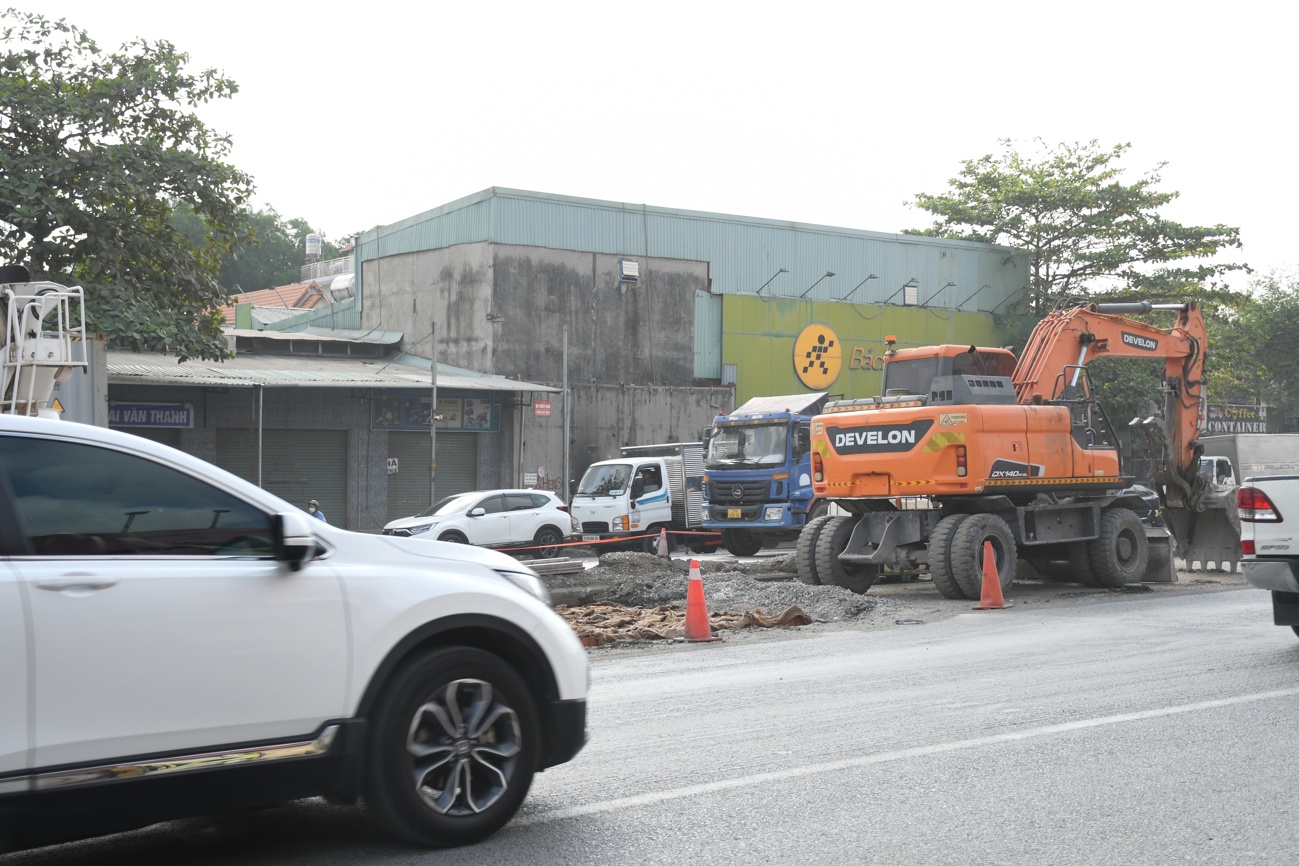 Hình ảnh bất ngờ trên Quốc lộ 51 nối Đồng Nai với TPHCM - Ảnh 2.