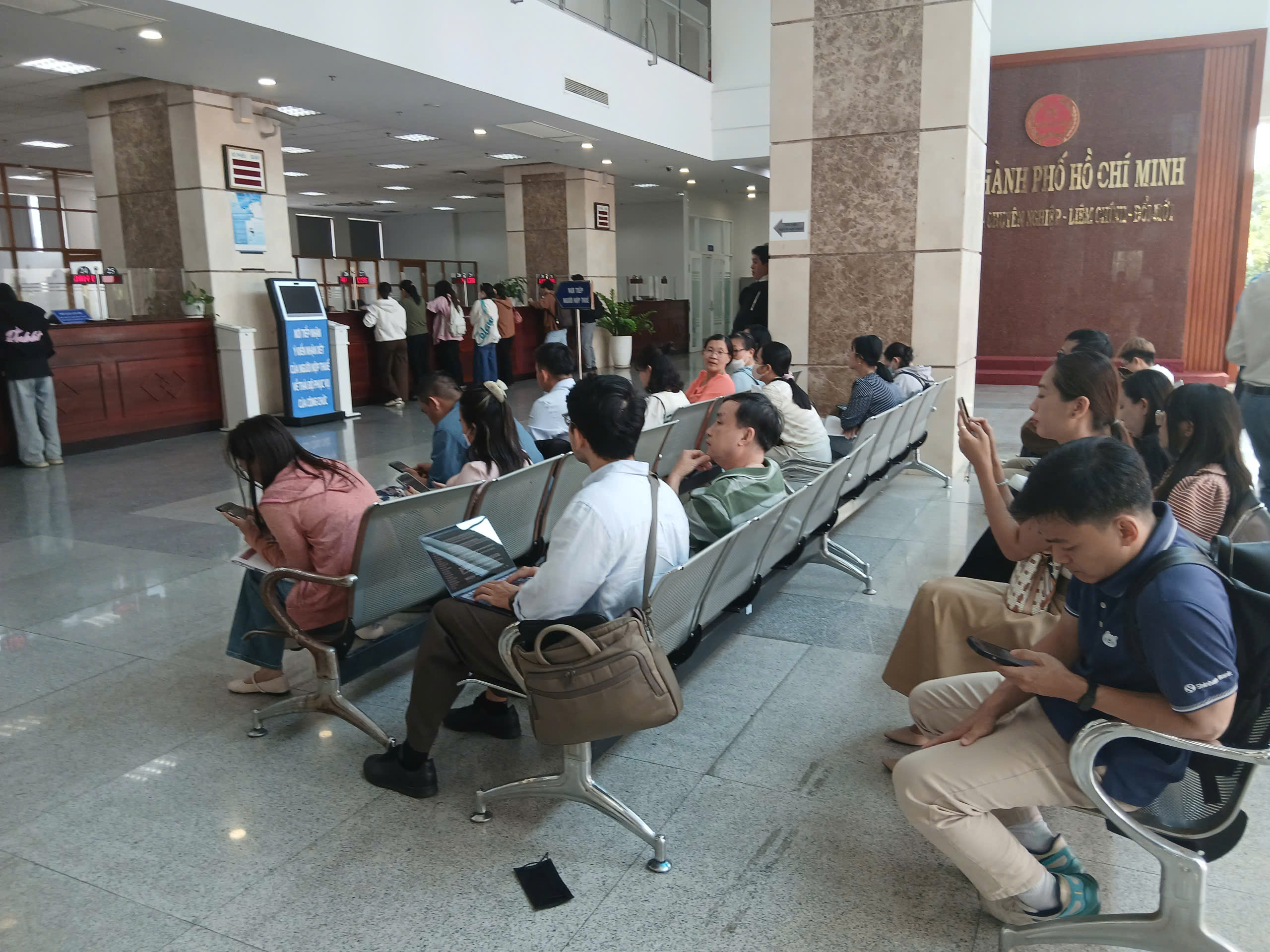 Doanh thu miễn thuế hộ kinh doanh cần s&aacute;t với lợi nhuận thực tế năm 2026 - Ảnh 1.