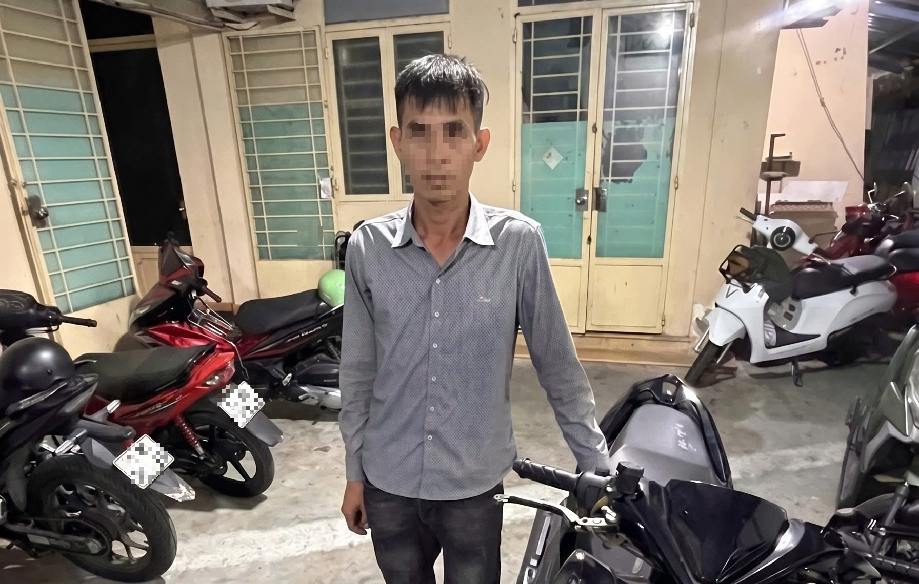 Gã bạn trai tù tội hẹn bạn gái ở TPHCM vào khách sạn để trộm cắp - Ảnh 1.
