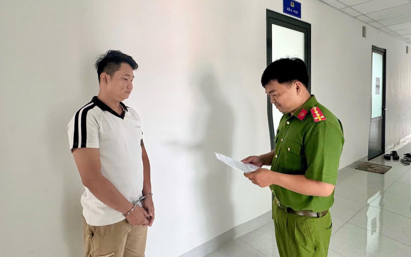 Công an TPHCM bắt một cựu nhân viên ngân hàng