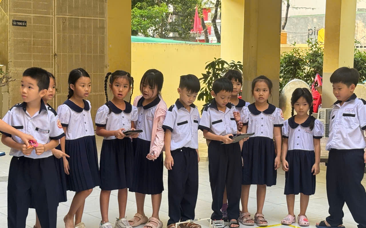 Phường Hòa Hưng kêu gọi người dân bảo vệ môi trường bằng những hành động thiết thực - Ảnh 2.