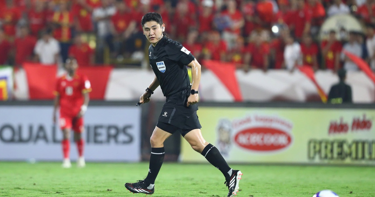 Vòng 21 V-League 2025-2026: "Vua áo đen" Hàn Quốc cầm còi trận đại chiến Thể Công Viettel - Ninh Bình - Ảnh 1.