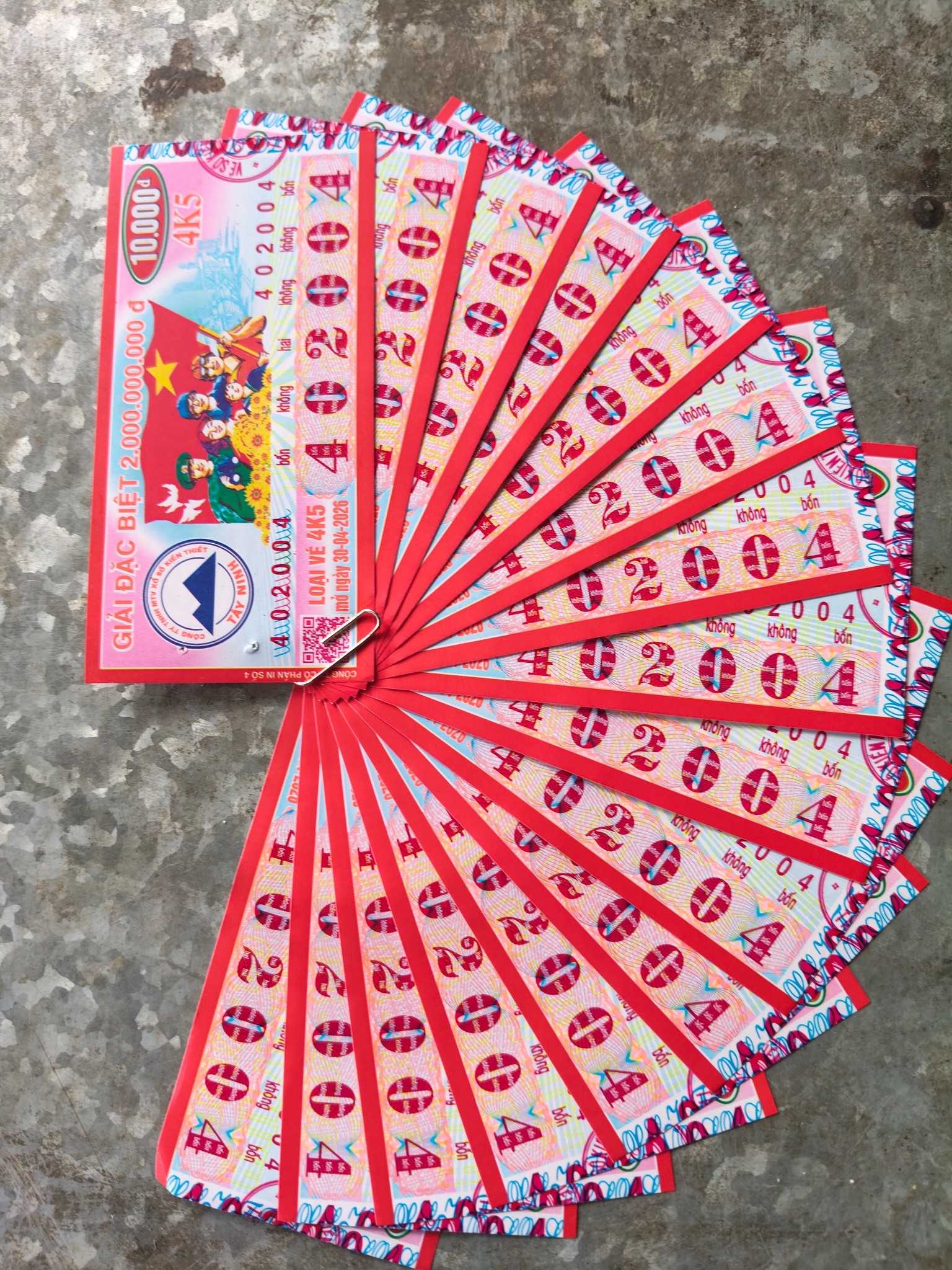 Ba giải độc đắc xổ số miền Nam c&ugrave;ng lộ diện v&agrave;o chiều 30-4 - Ảnh 7.