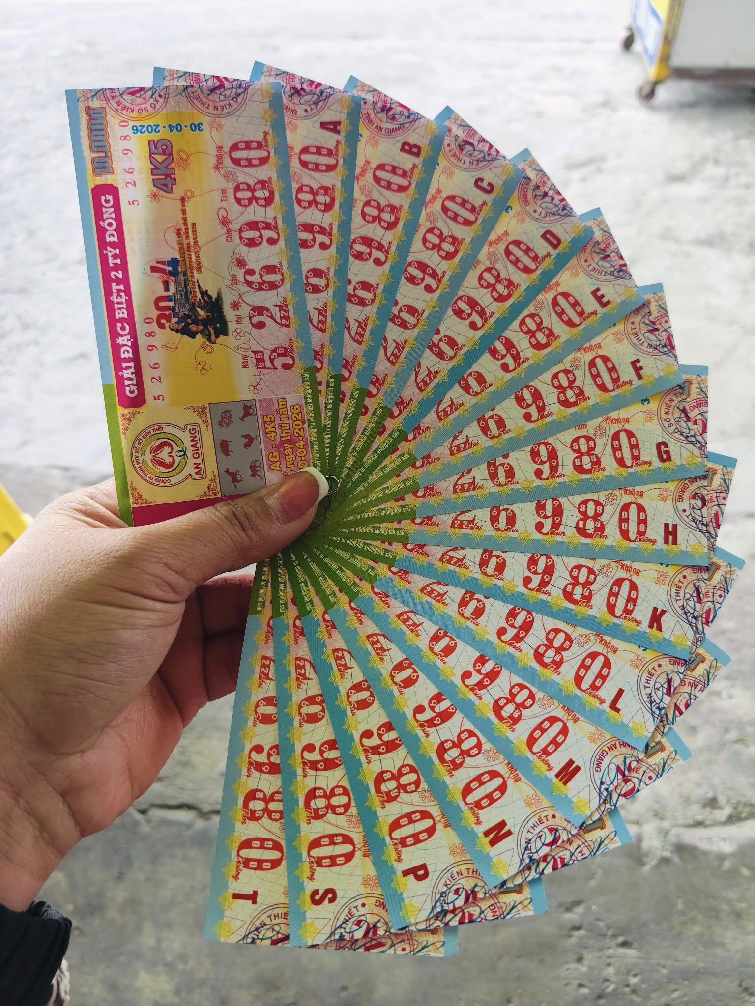 Ba giải độc đắc xổ số miền Nam c&ugrave;ng lộ diện v&agrave;o chiều 30-4 - Ảnh 5.