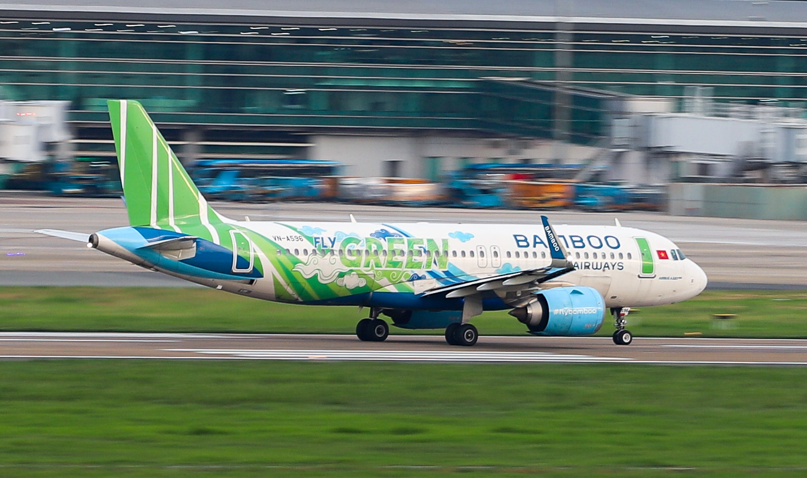 Bamboo Airways bị MSB và Sacombank thu giữ tài sản do vi phạm nghĩa vụ nợ 2026 - Ảnh 2.