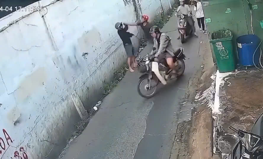 - Ảnh 2.