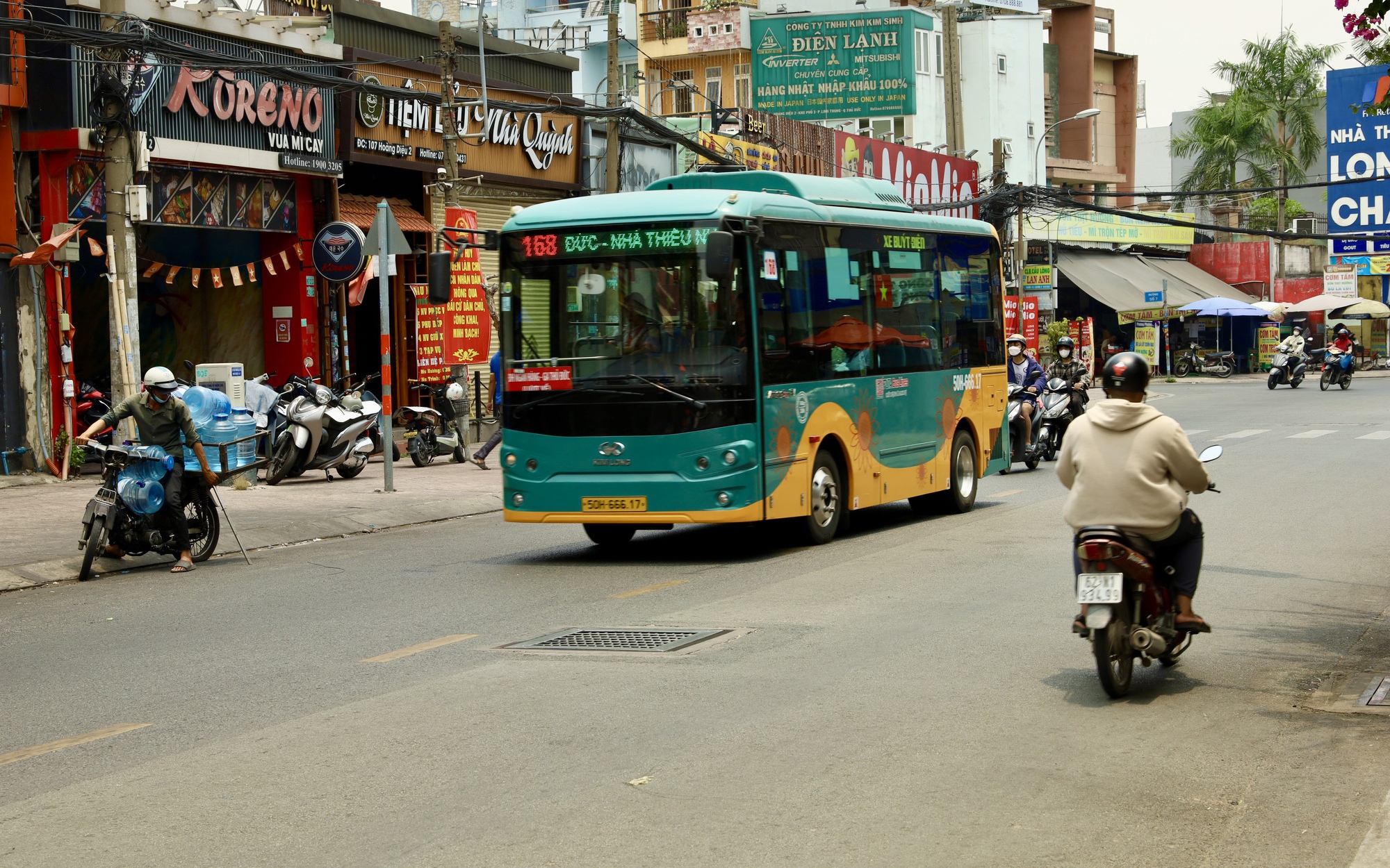 TPHCM dự chi 930 tỉ đồng miễn vé xe buýt năm 2026